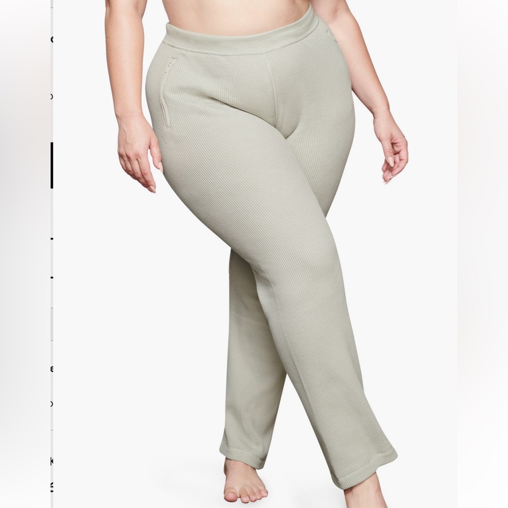 SKIMS Olive Green Ribbed Lounge Pants